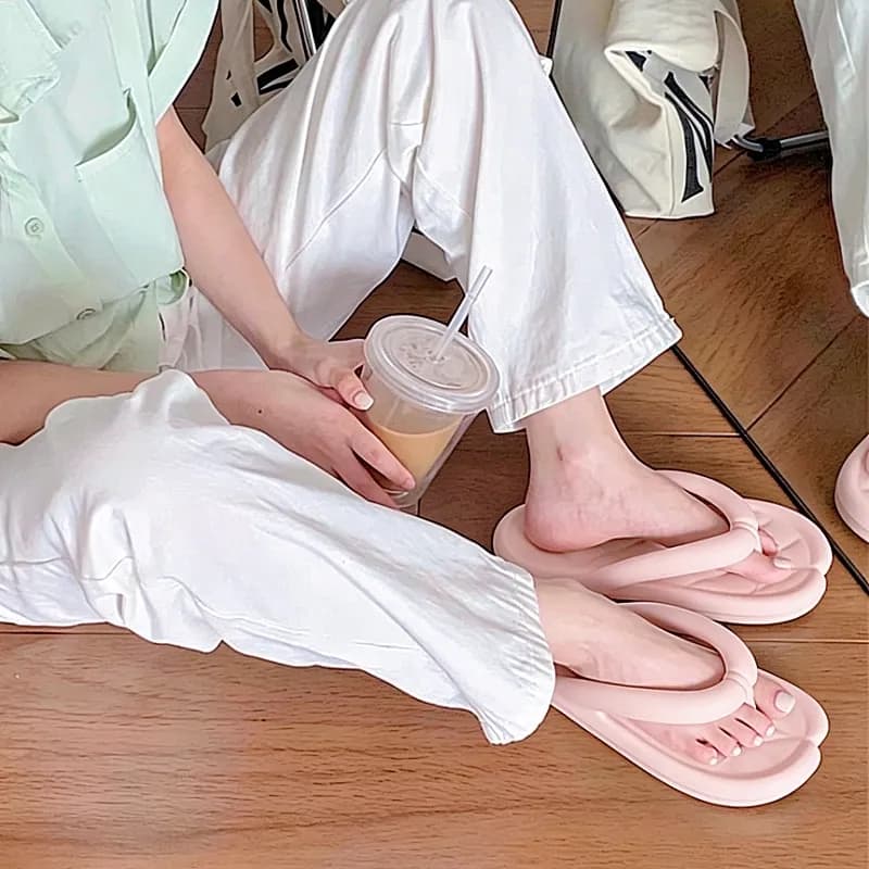Sandal EVA Soft Cloud Flip-Flop merk YINK — grosir dari supplier PT YES untuk reseller Indonesia